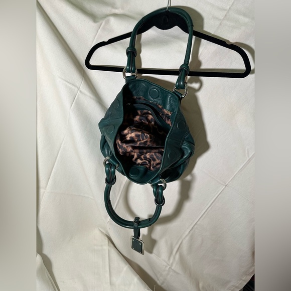 B. Makowsky Berkeley Bucket Style Leather Purse USED - Picture 3 of 16